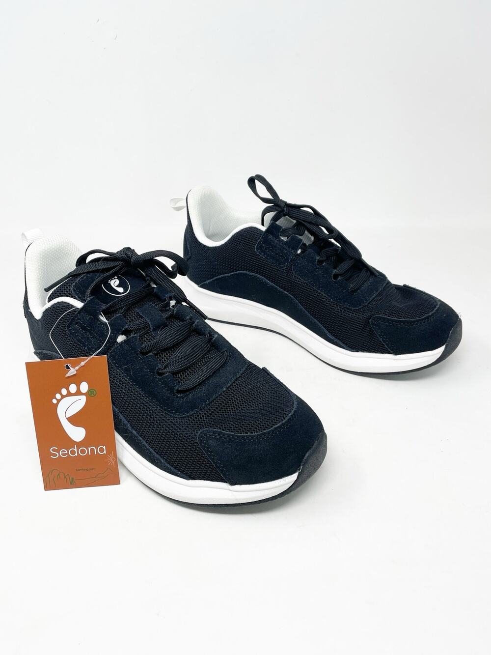 Earthing Sedona Grounding Shoes Sneakers Lace Up Black White Womens 8.5 new